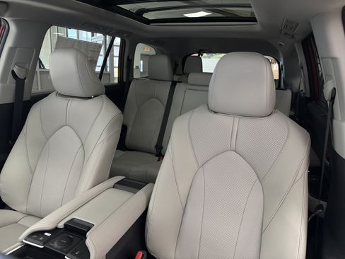 New 2026 Toyota Grand Highlander Limited AWD/4WD image 23