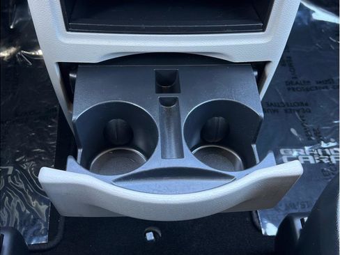 Used 2017 Dodge Grand Caravan SE w/ Power Window Group FWD image 17