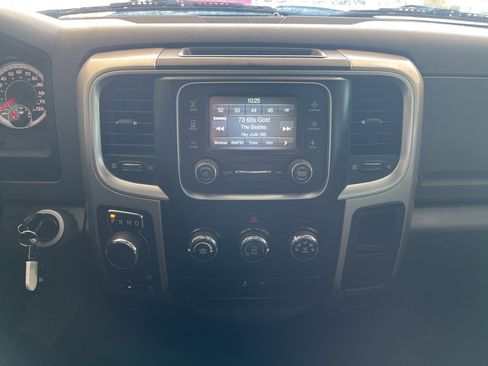 Used 2017 RAM 1500 Classic SLT image 20