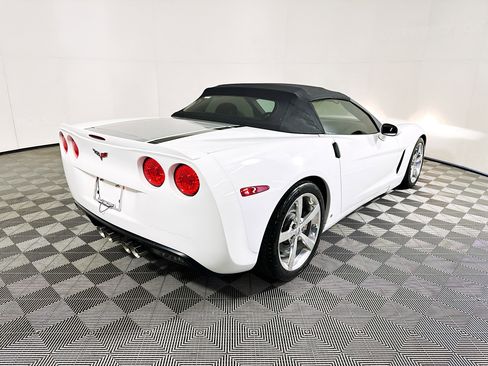 Used 2008 Chevrolet Corvette Convertible w/ Preferred Equipment Group image 3