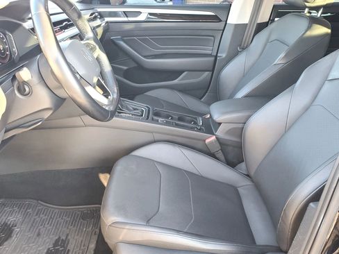 Used 2021 Volkswagen Arteon SE image 10