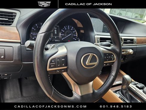 Used 2019 Lexus GS 350 AWD w/ Premium Package image 10