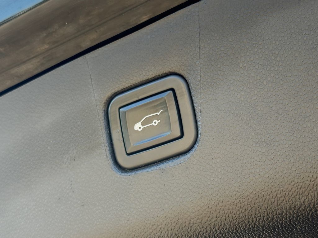 Used 2023 Chevrolet Blazer LT w/ Convenience Package AWD/4WD image 42