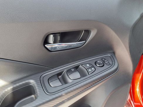 New 2025 Nissan Versa SV w/ Trunk Package image 44