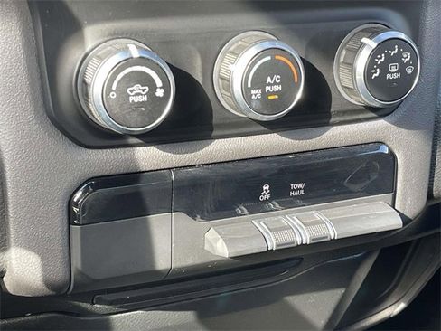 Used 2022 RAM 1500 Big Horn image 35