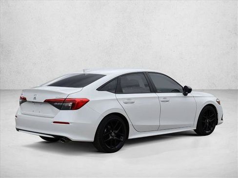 Used 2024 Honda Civic Sport image 5