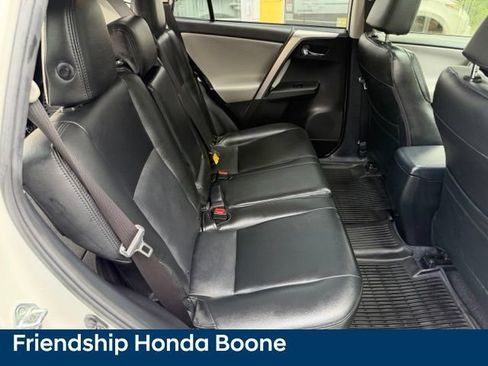 Used 2018 Toyota RAV4 XLE AWD/4WD image 42