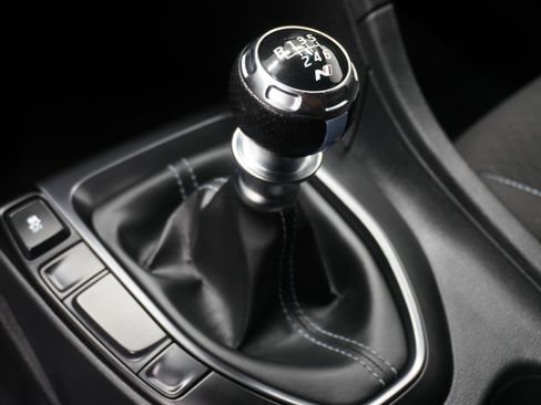 Used 2020 Hyundai Veloster N w/ Performance Package FWD image 20