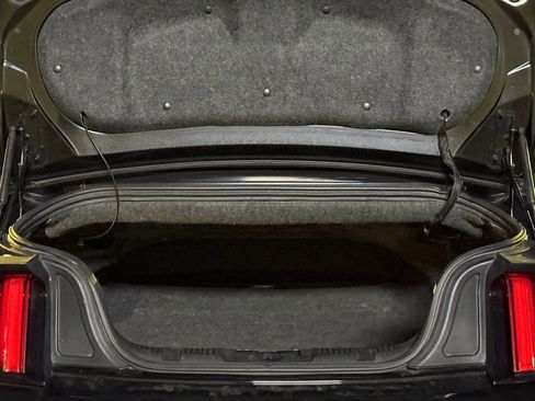 Used 2015 Ford Mustang Convertible w/ Equipment Group 051A image 28