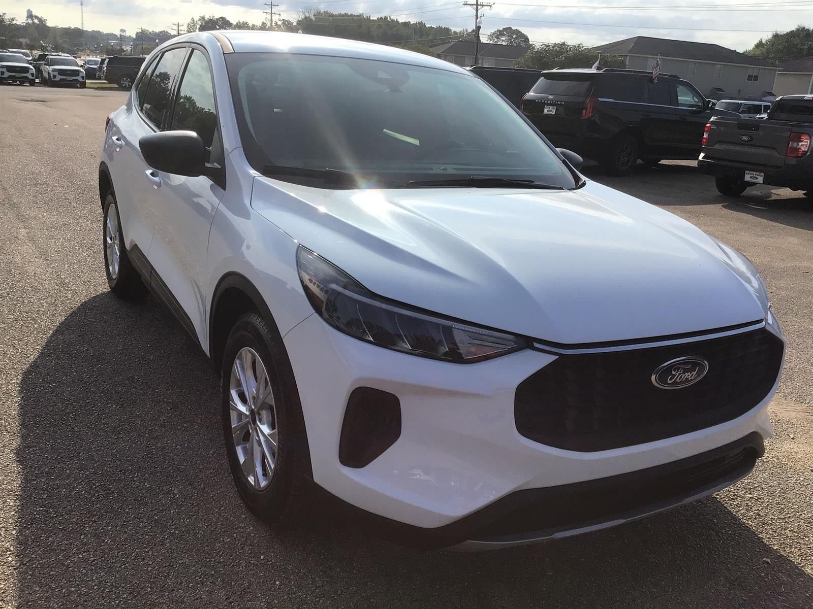 Certified 2025 Ford Escape Active FWD image 8