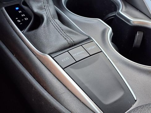 Used 2024 Toyota Camry LE image 14