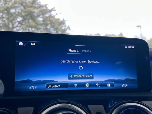 Used 2025 Mercedes-Benz CLA 250 image 22