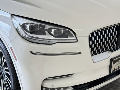 Used 2020 Lincoln Aviator Black Label w/ Dynamic Handling Package AWD/4WD image 11