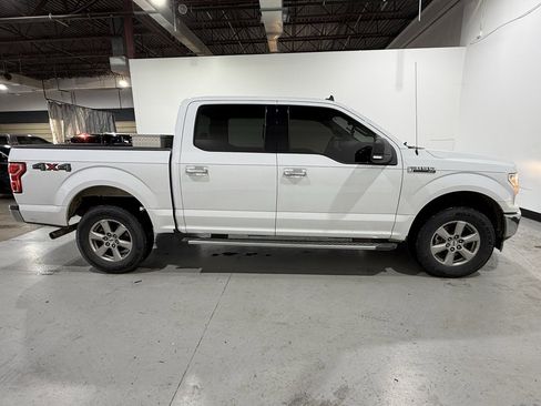 Used 2019 Ford F150 XLT w/ Equipment Group 301A Mid image 5