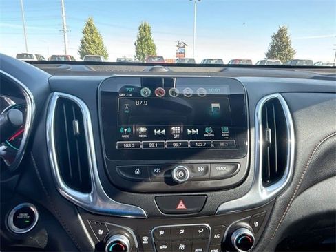 Used 2018 Chevrolet Equinox Premier image 61