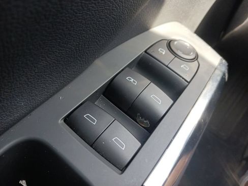 Used 2026 Chevrolet Traverse LT FWD image 26