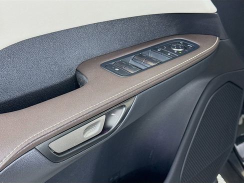 Used 2023 Lexus RX 350 AWD w/ Accessory Package (Z1) image 18