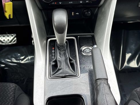 Used 2022 Mitsubishi Eclipse Cross ES AWD/4WD image 13