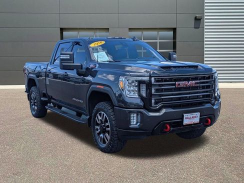 Used 2020 GMC Sierra 3500 AT4 w/ AT4 Premium Package AWD/4WD image 3