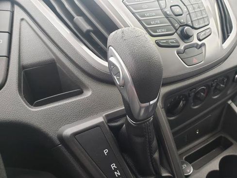 Used 2015 Ford Transit 350 XLT image 19