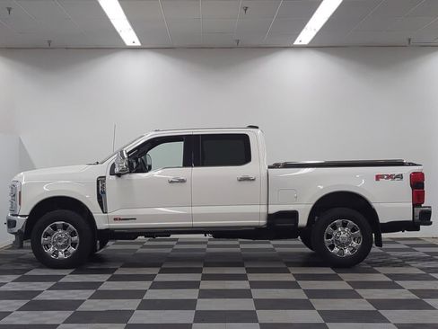 Used 2026 Ford F350 King Ranch AWD/4WD image 4