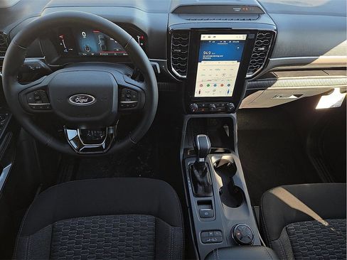 New 2025 Ford Ranger XLT w/ FX4 Off-Road Package image 10