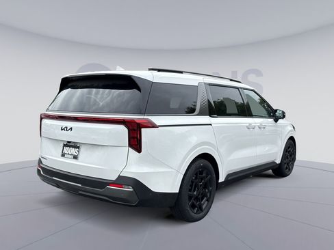 New 2026 Kia Carnival SX w/ SX Dark Edition Package FWD image 7