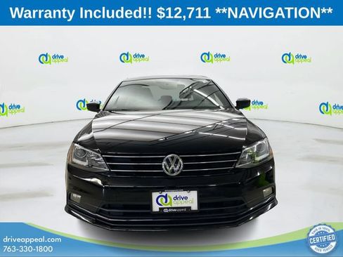 Used 2016 Volkswagen Jetta Sport w/ Lighting Package FWD image 3