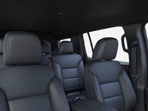 New 2026 Chevrolet Traverse LT w/ Midnight/Sport Edition FWD image 24