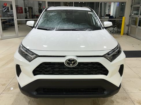 New 2025 Toyota RAV4 XLE image 3