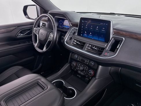 Used 2023 Chevrolet Tahoe Z71 w/ Luxury Package image 16