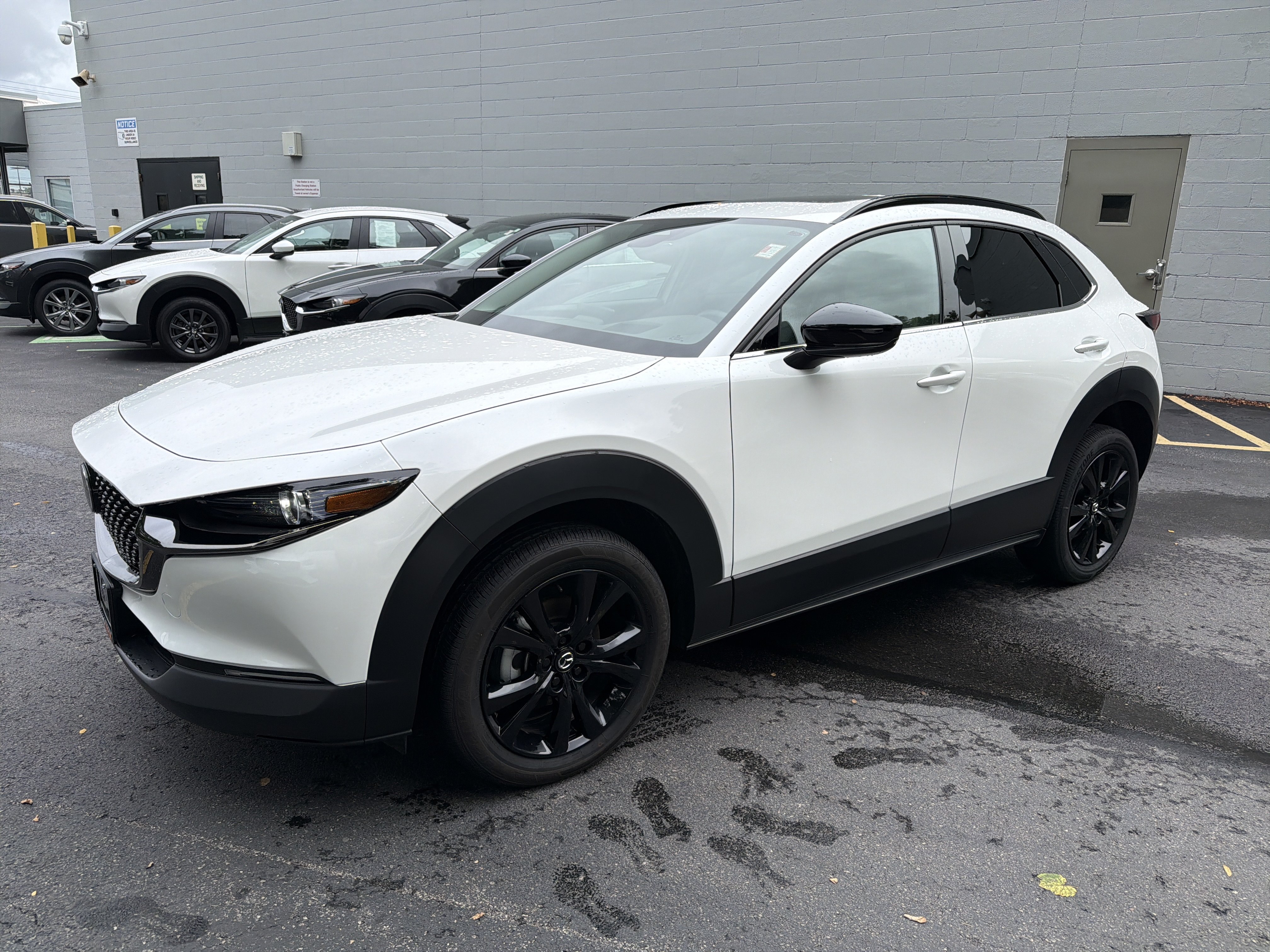 Used 2025 MAZDA CX-30 2.5 Turbo w/ Premium Package AWD/4WD image 4