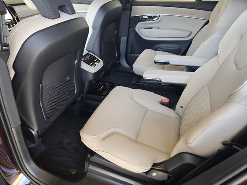 New 2026 Volvo XC90 B6 Plus image 30