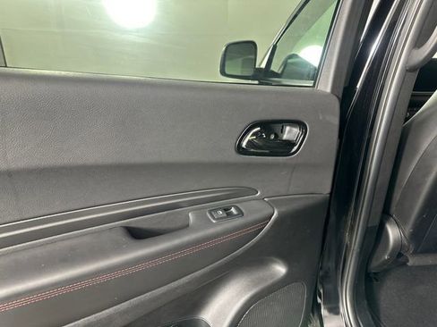 Certified 2024 Dodge Durango GT image 11