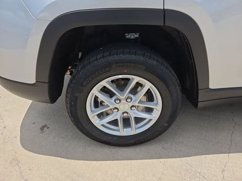 New 2026 Jeep Grand Cherokee Laredo X RWD image 16