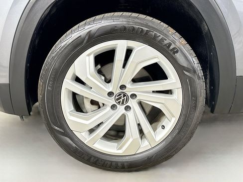 Used 2023 Volkswagen Atlas SE w/ Panoramic Sunroof Package image 29