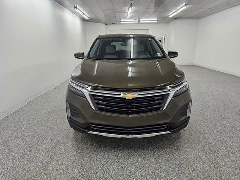 Used 2024 Chevrolet Equinox LT FWD image 2