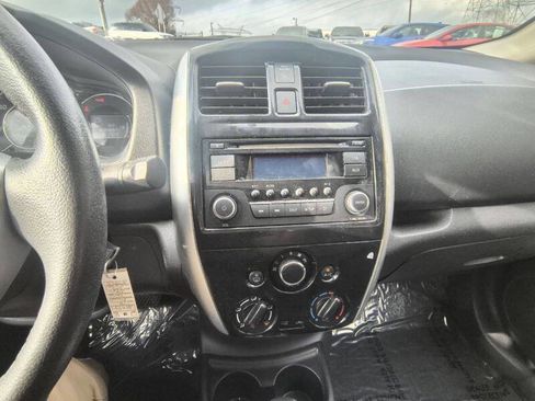 Used 2015 Nissan Versa Note SV image 15
