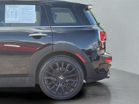 Used 2017 MINI Cooper Clubman S AWD/4WD image 22