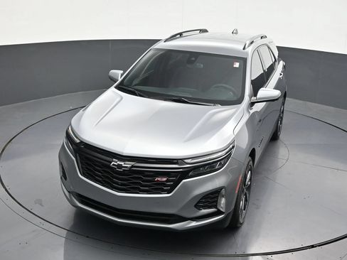 Used 2024 Chevrolet Equinox RS w/ RS Leather Package FWD image 25