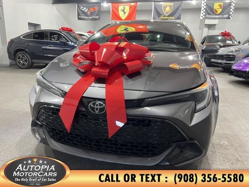 Used 2025 Toyota Corolla SE image 1