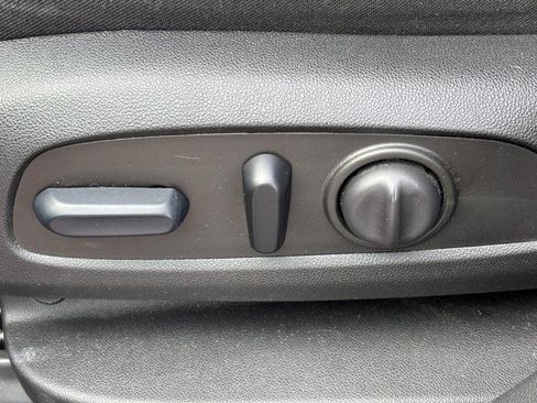 Certified 2023 Chevrolet Blazer LT w/ Convenience Package image 15