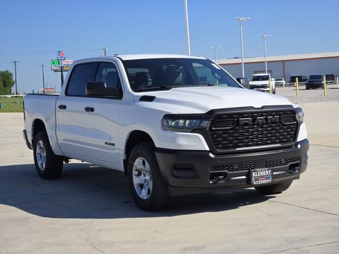 New 2026 RAM 1500 Tradesman AWD/4WD image 3