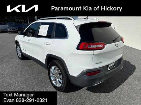 Used 2016 Jeep Cherokee Limited AWD/4WD image 5