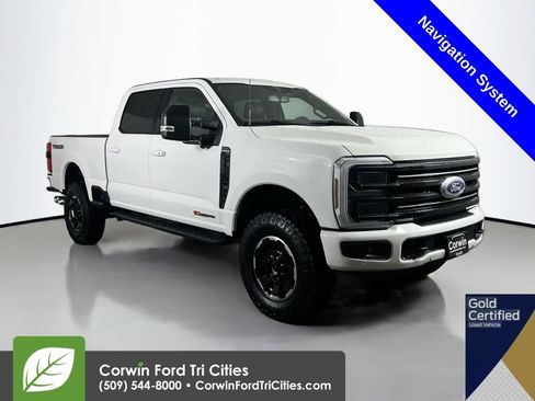 Certified 2025 Ford F350 Platinum w/ Tremor Off-Road Package AWD/4WD image 1