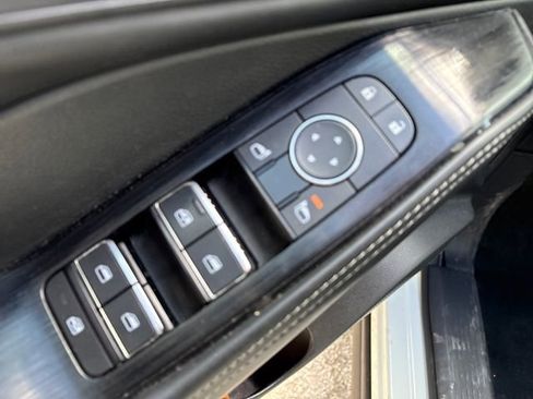 Certified 2023 Nissan Rogue SL w/ SL Premium Package image 13