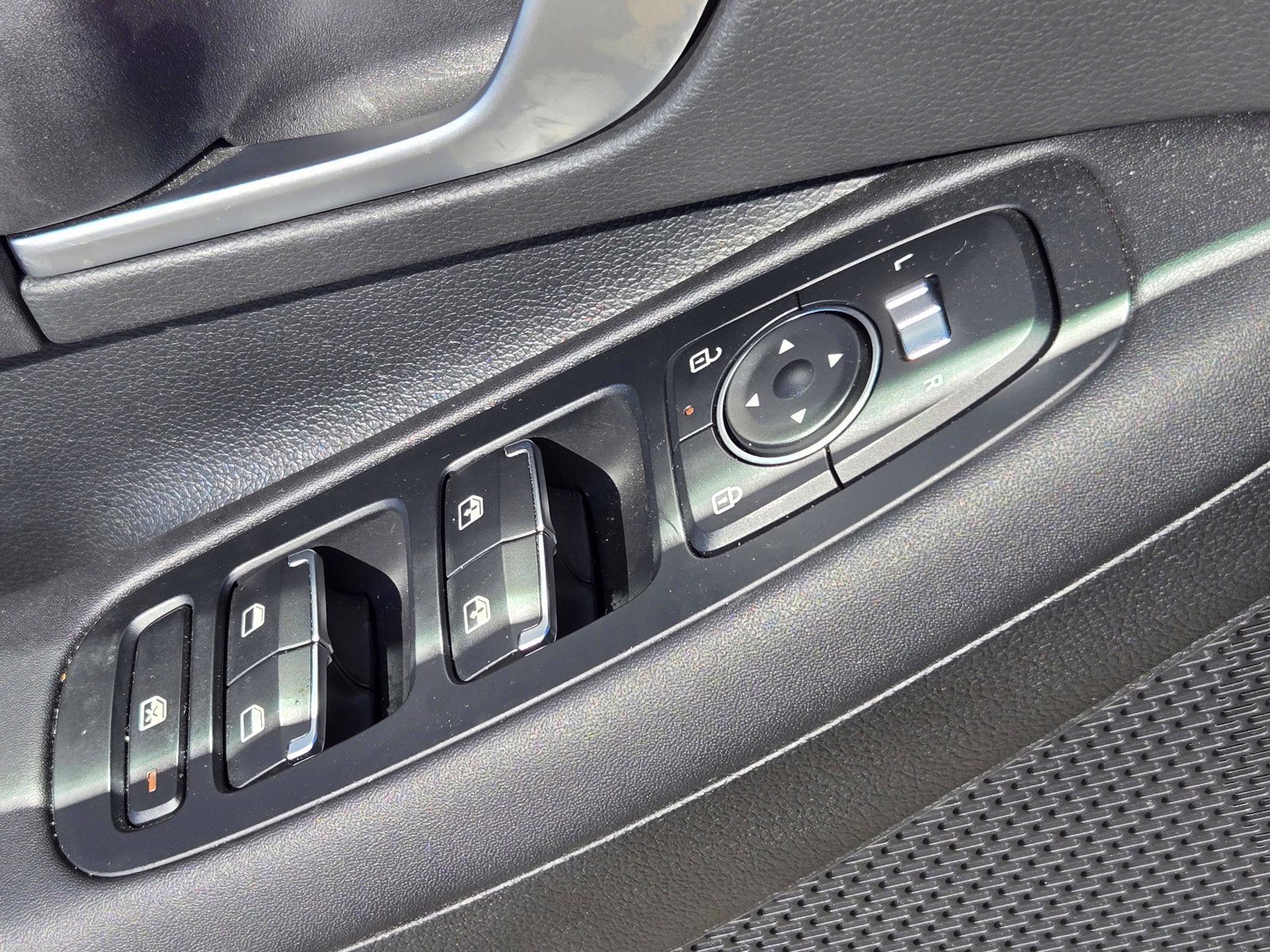 Certified 2026 Hyundai Sonata SEL FWD image 15