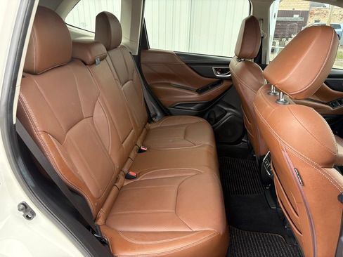 Used 2019 Subaru Forester Touring image 16