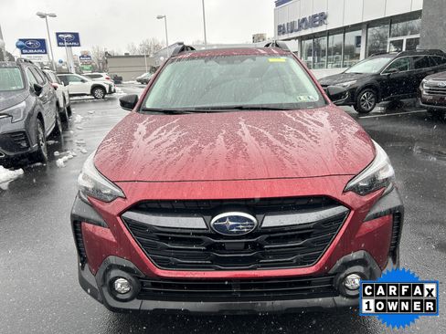 Used 2023 Subaru Outback Premium image 9