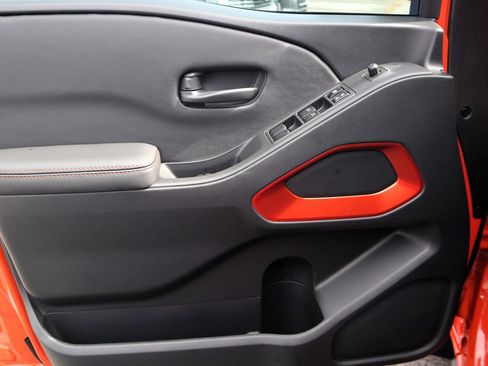 New 2026 Nissan Frontier PRO-4X w/ Pro-4x Convenience Package image 19